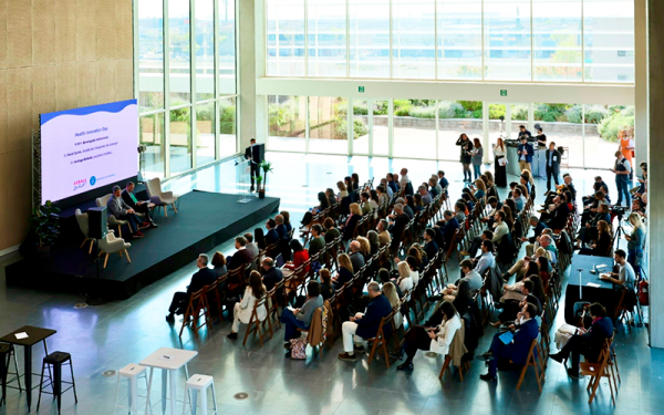 Img AEBALL posa el focus en el lideratge del territori com a pol d'innovació en salut 45